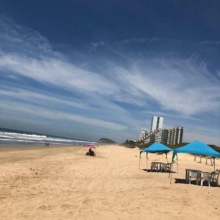 Casa En Privada Frente A La Playa Con Alberca! Villa Mazatlán Esterno foto