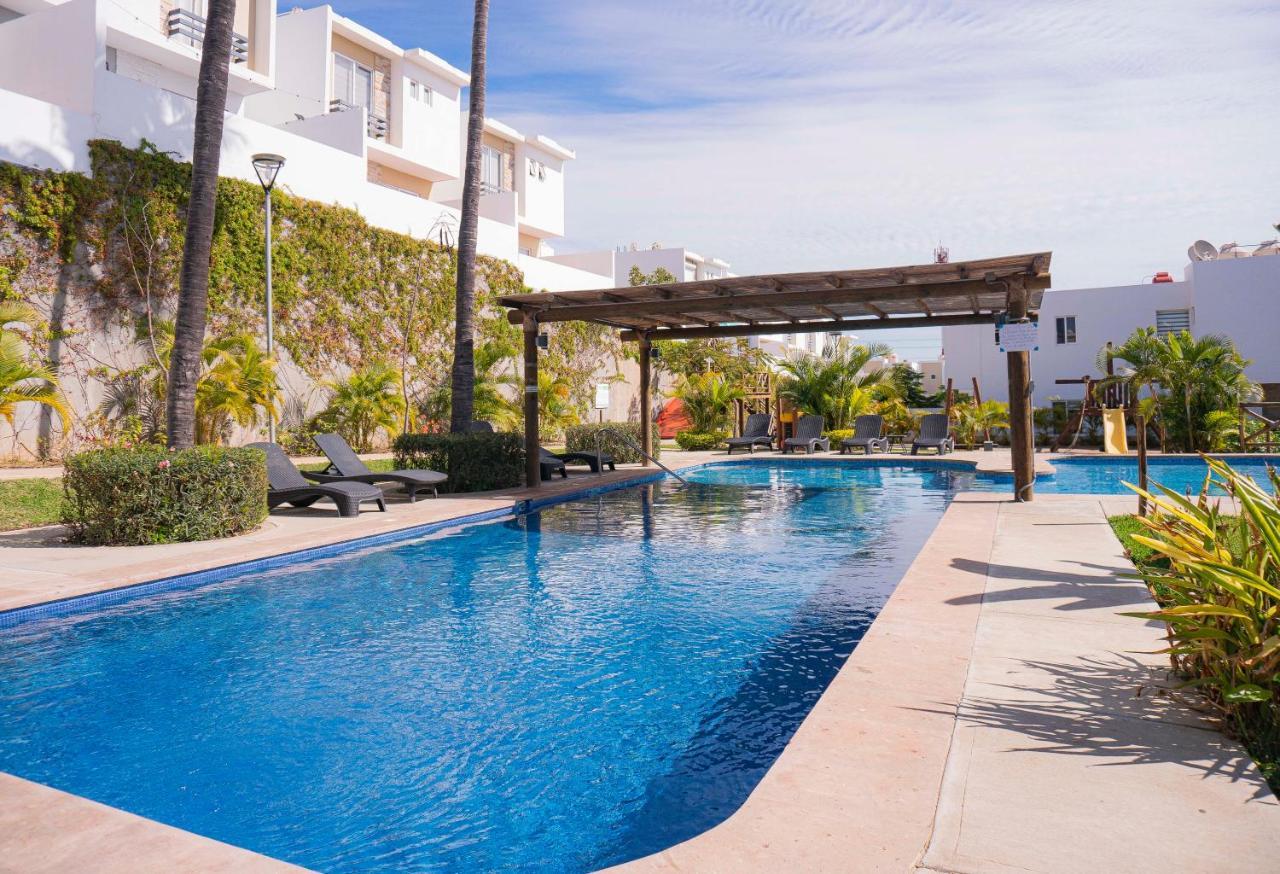 Casa En Privada Frente A La Playa Con Alberca! Villa Mazatlán Esterno foto