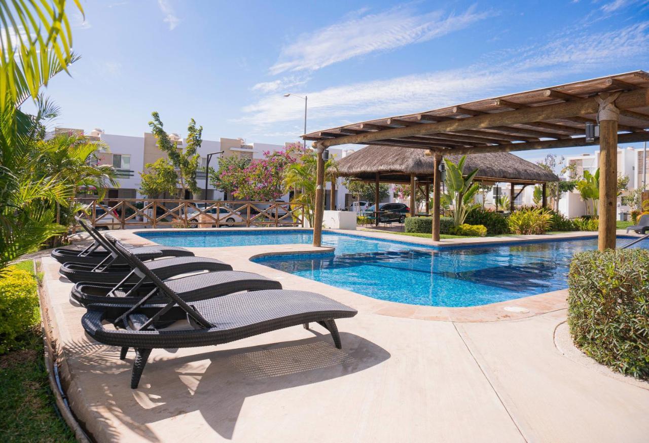 Casa En Privada Frente A La Playa Con Alberca! Villa Mazatlán Esterno foto