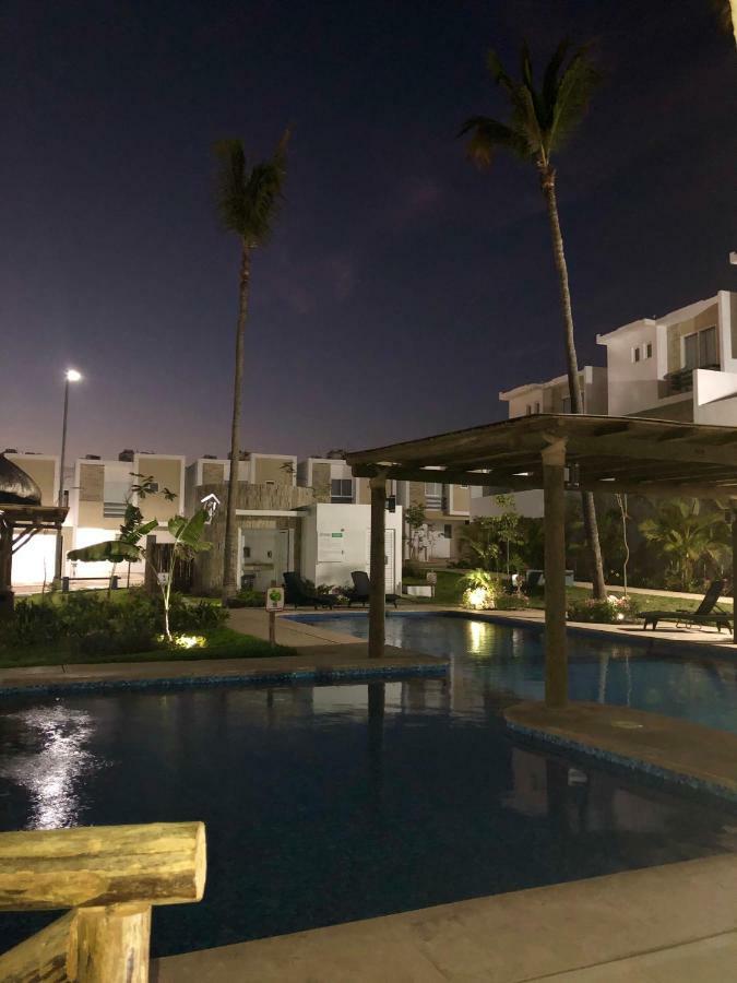 Casa En Privada Frente A La Playa Con Alberca! Villa Mazatlán Esterno foto
